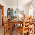 Casa Merce * Ля Эскала